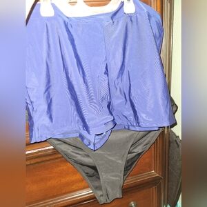 Blue and Black Sleeveless Top